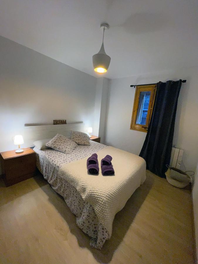 Apartaments Albinana Llavorsí Buitenkant foto